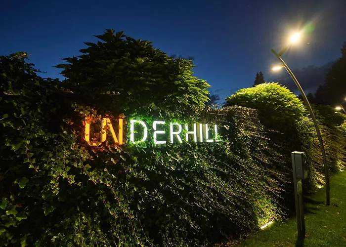 Underhill Resort&SpaГотель